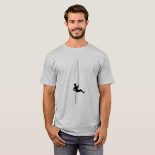 石の登山のTシャツのクライマーロープ山の上昇 Tシャツ