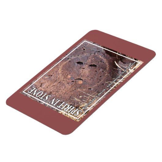 石の精霊 マグネット (左側)