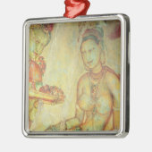 石の要塞からの雲の乙女、 メタルオーナメント (左)