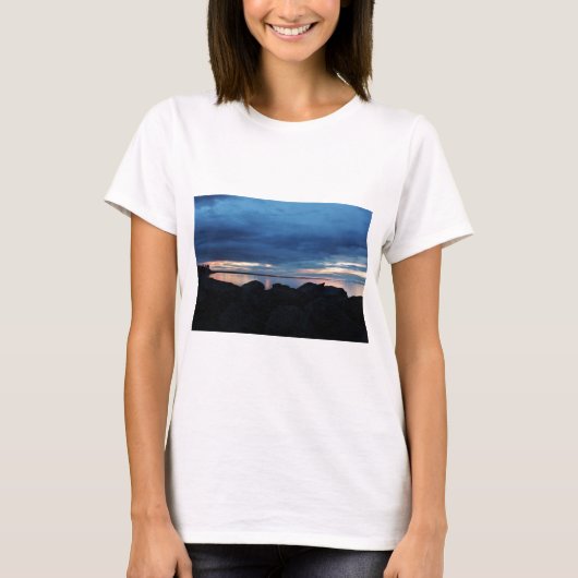 石を越えて Tシャツ (正面)