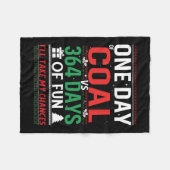 石炭の一日とおもしろいの364日 フリースブランケット (正面(横))