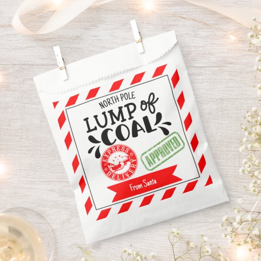石炭の塊のおもしろいクリスマスパーティー秘密サンタ フェイバーバッグ (クリップ留めされた状態)