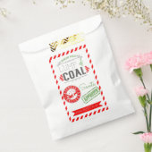 石炭クリスマスジョークギフトの塊 フェイバーバッグ (封をした状態)