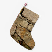 石組みの地肌に織り出した石壁 スモールクリスマスストッキング (正面 (吊り時))