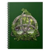 石造りのケルト族の三位一体の結び目 ノートブック (正面)