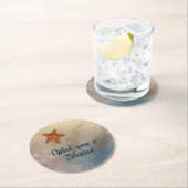 砂とサーフビーチビーシー沿岸のヒトデ ラウンドペーパーコースター (インサイチュ)