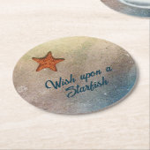 砂とサーフビーチビーシー沿岸のヒトデ ラウンドペーパーコースター (アングル)