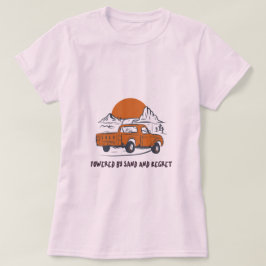 砂と後悔に支えられた砂漠キャンプ Tシャツ