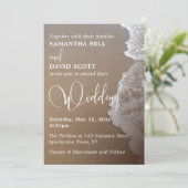 砂と泡のビーチ フォト & タイポグラフィ ウェディング 2 招待状 (スタンド正面)