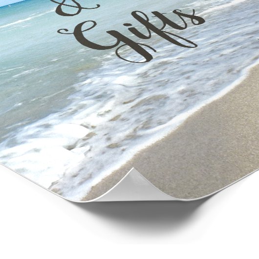 砂のハートの風光明媚なビーチカスタムウェディング ポスター (角)