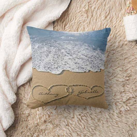 砂のパーソナライズな枕の愛ハート クッション (ブランケット)