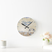 砂の上の救命具 ラウンド壁時計 (ホーム)