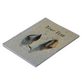 砂の中のワラビーの足跡 ノートブック (左側)