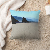 砂の中の足跡 クッション (ブランケット)