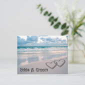 砂の中書に新郎新婦 ポストカード (スタンド正面)