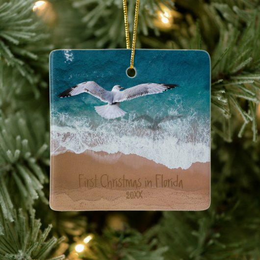 砂の書ビーチフロリダの私たちの初めてのクリスマス セラミックオーナメント (ツリー)