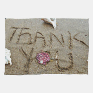 砂の殻とビーチで キッチンタオル