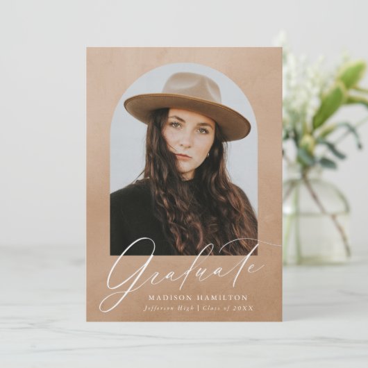 砂の水色のアーチ写真卒業 案内状 (スタンド正面)