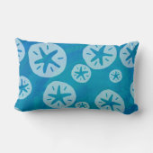 砂ドルの白くおよび青パターン ランバークッション (裏面)