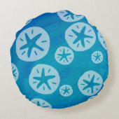 砂ドル白と青のパターン ラウンドクッション (裏面)
