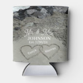 砂パーソナライズされたの中に2つのハート 缶クーラー (正面)