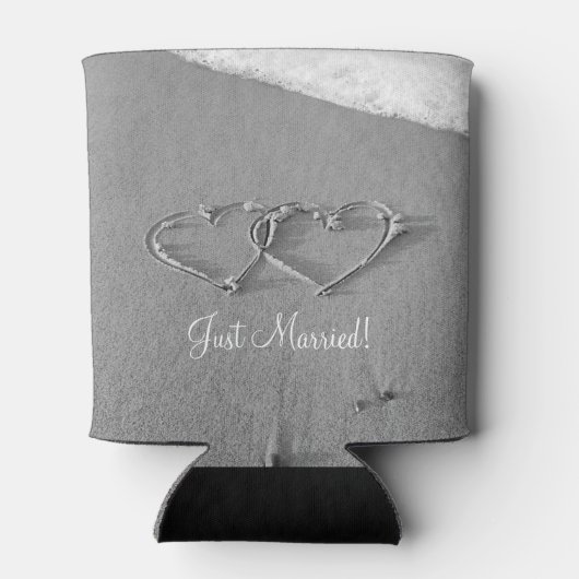 砂パーソナライズされた缶の結婚ハート 缶クーラー (裏面)