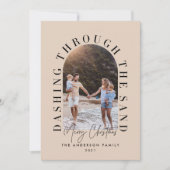 砂モダンの中を走るジオ・クリスマス (正面)