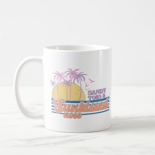 砂地のつま先と日焼けした鼻 コーヒーマグカップ (左)