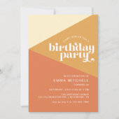 砂地トーン |モダンレトロスタイル誕生日 招待状 (正面)