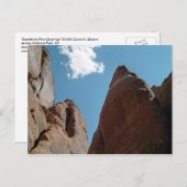 砂岩の岩のフィンユタ砂漠の写真 ポストカード (正面/裏面)