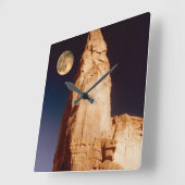 砂岩ピナクル スクエア壁時計 (傾斜)