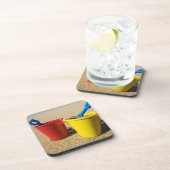 砂浜のシャベルそしてバケツ コースター (右側)