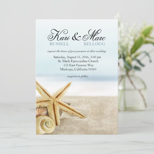 砂浜のヒトデの貝殻の結婚 招待状 (スタンド正面)