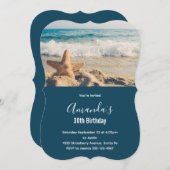 砂浜の星型の魚の写真 誕生日 招待状 (正面/裏面)