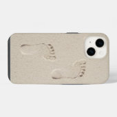 砂浜の裸足の足跡 iPhoneケース (裏面横)