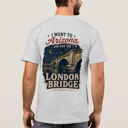 砂漠でロンドン橋を発見 Tシャツ (裏面)
