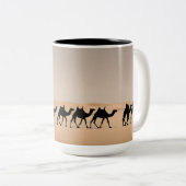 砂漠のカメルキャラバン ツートーンマグカップ (正面右)