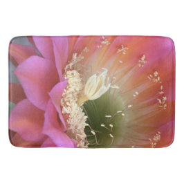 砂漠のピンクのサボテン花 バスマット