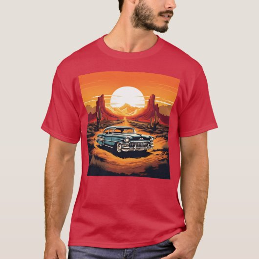 砂漠の夕日とビンテージカーと女の子の友達 楽しい Tシャツ (正面)