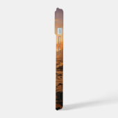 砂漠の夕日 iPhone 15ケース (左側面)