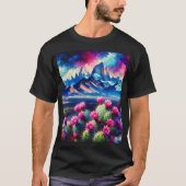 砂漠の山に咲くサボテンのユニセックス Tシャツ (正面)