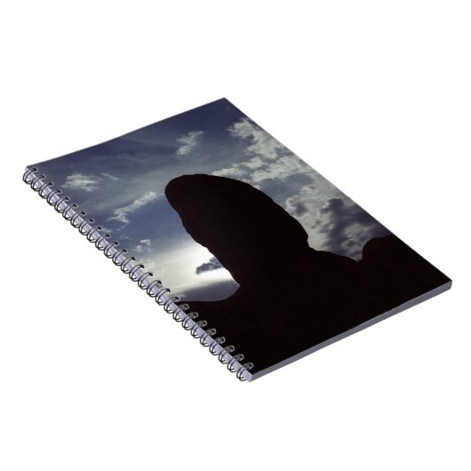 砂漠の岩シルエット:アーチ国立公園写真 ノートブック (右側)
