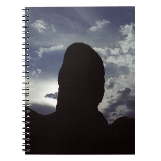 砂漠の岩シルエット:アーチ国立公園写真 ノートブック (正面)