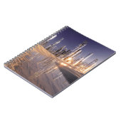 砂漠の砂に映る未来のSF都市 ノートブック (左側)