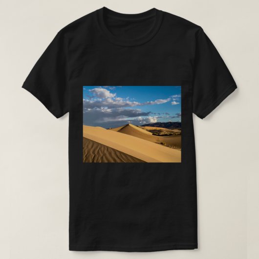 砂漠の砂丘 Tシャツ (デザイン正面)