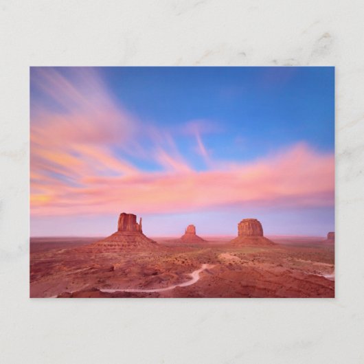 砂漠の谷上の強風 ポストカード (正面)