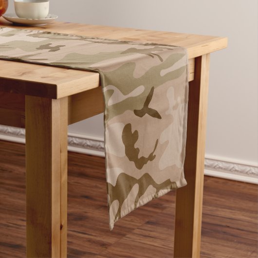砂漠カモフラージパターン、軍隊パターン、陸軍 ショートテーブルランナー (インサイチュ)