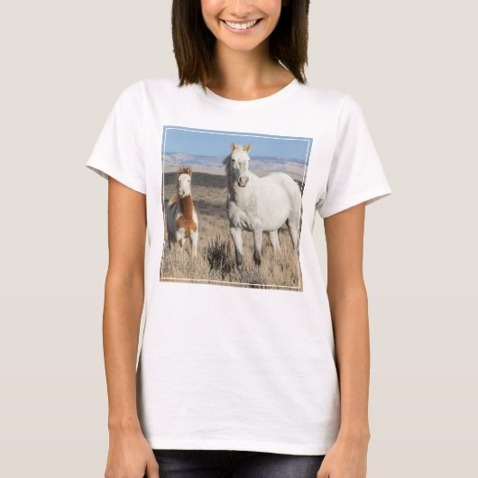 砂漠ワシントン州立盆地に帰るワイルドホース Tシャツ (正面)