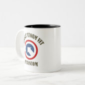 砂漠嵐の獣医 – 1st COSCOM ツートーンマグカップ (正面左)