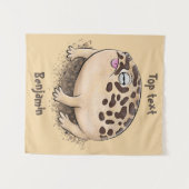 砂漠雨おもしろいカエル漫画イラストレーション タペストリー (正面(横))